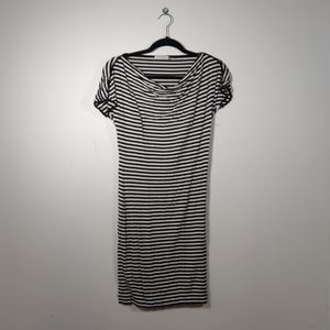 0028 Calvin Klein black and white stripes dress